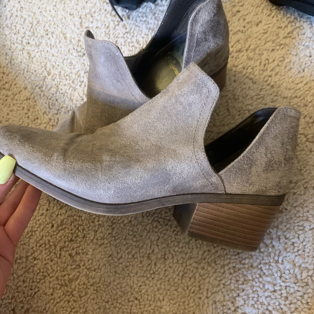 Taupe ankle bootie v cutout slight pointed toe